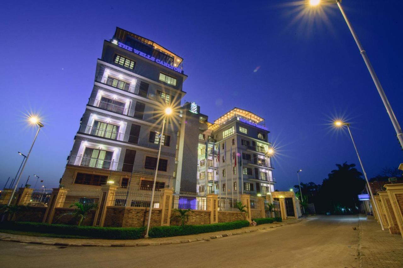 The Wells Carlton Ξενοδοχείο Αμπούζα Εξωτερικό φωτογραφία